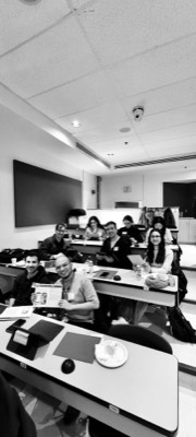 Participants learning how to use iPads as accessibility tools 